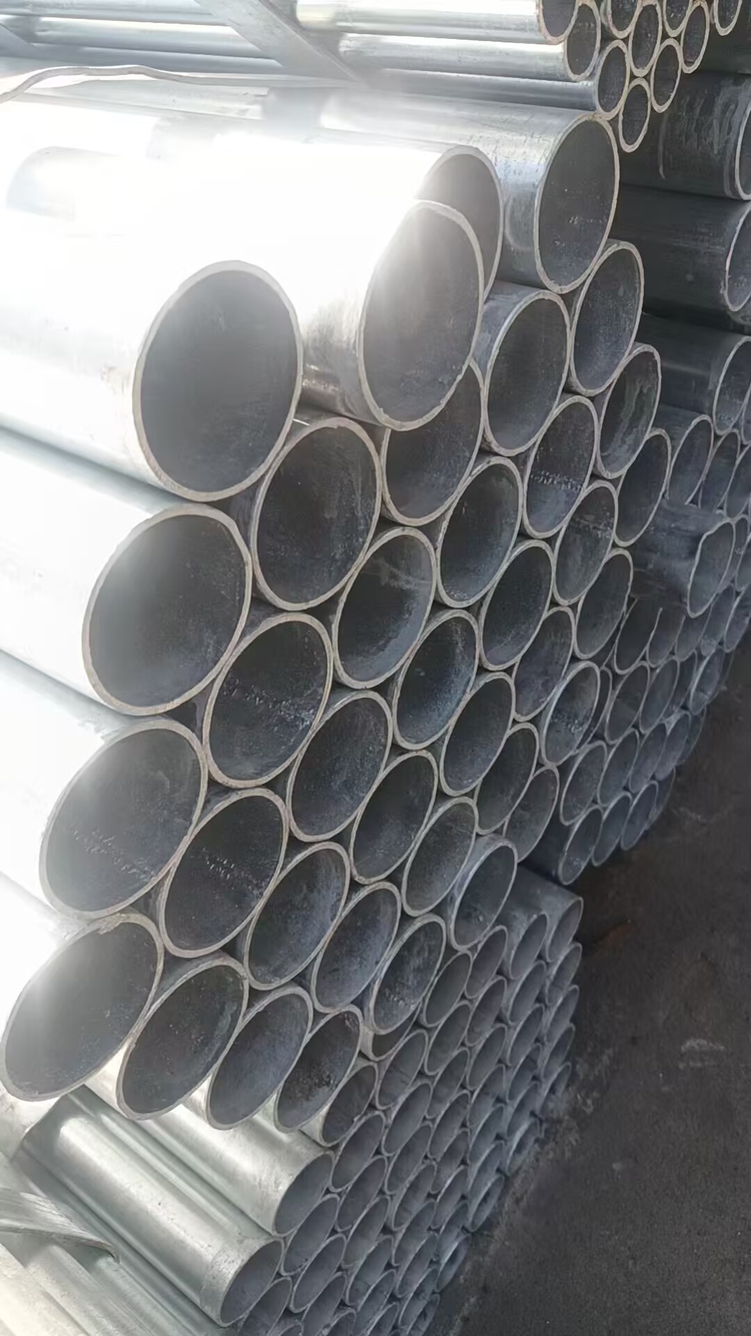 Round tube
